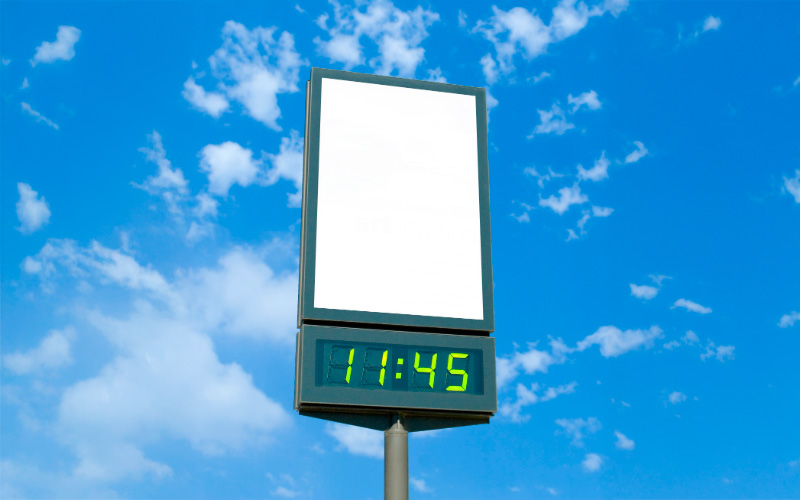 Contratar publicidad en reloj digital